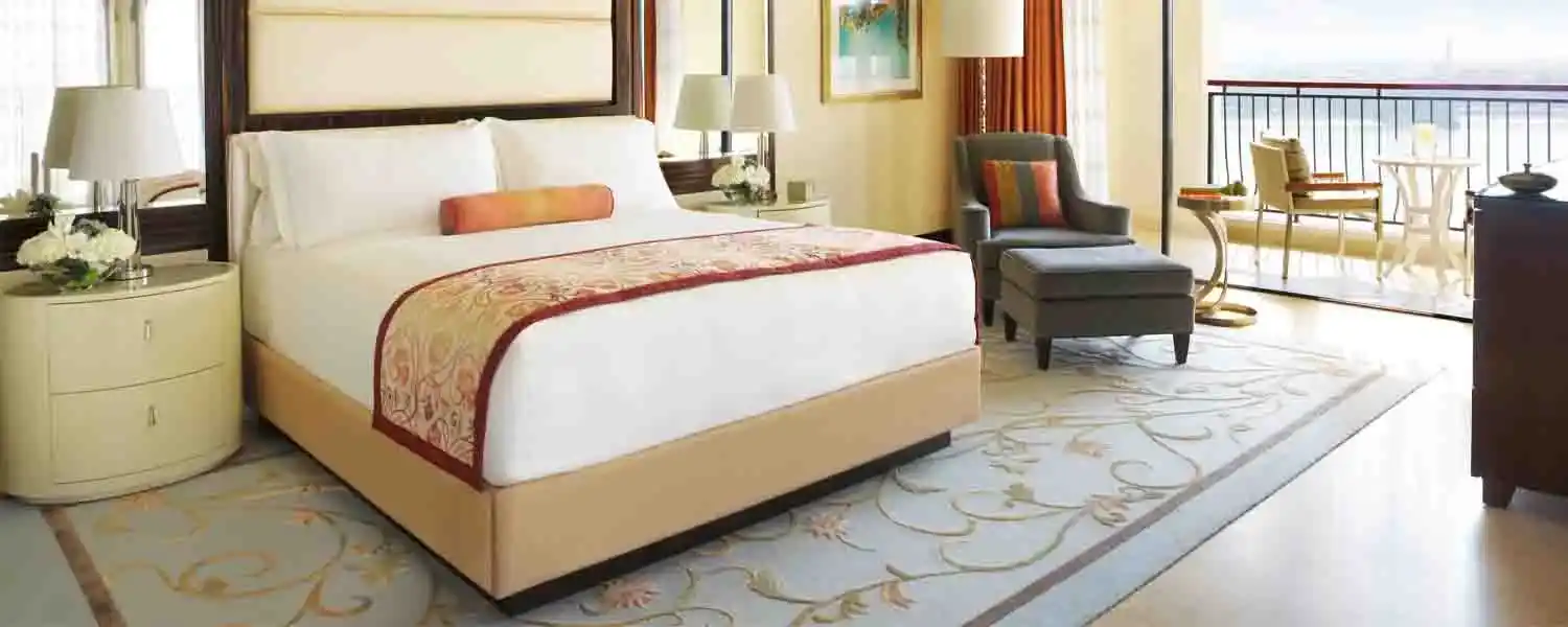 The Ritz-Carlton Abu Dhabi, Grand Canal-1